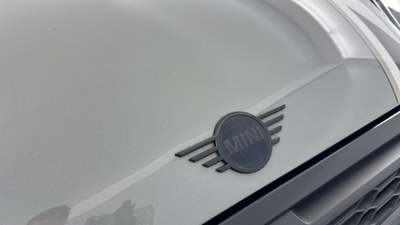 MINI Hatchback 1.5 Cooper Sport 3dr Auto Petrol Hatchback